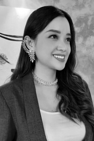 Sandy Ornella backdrop