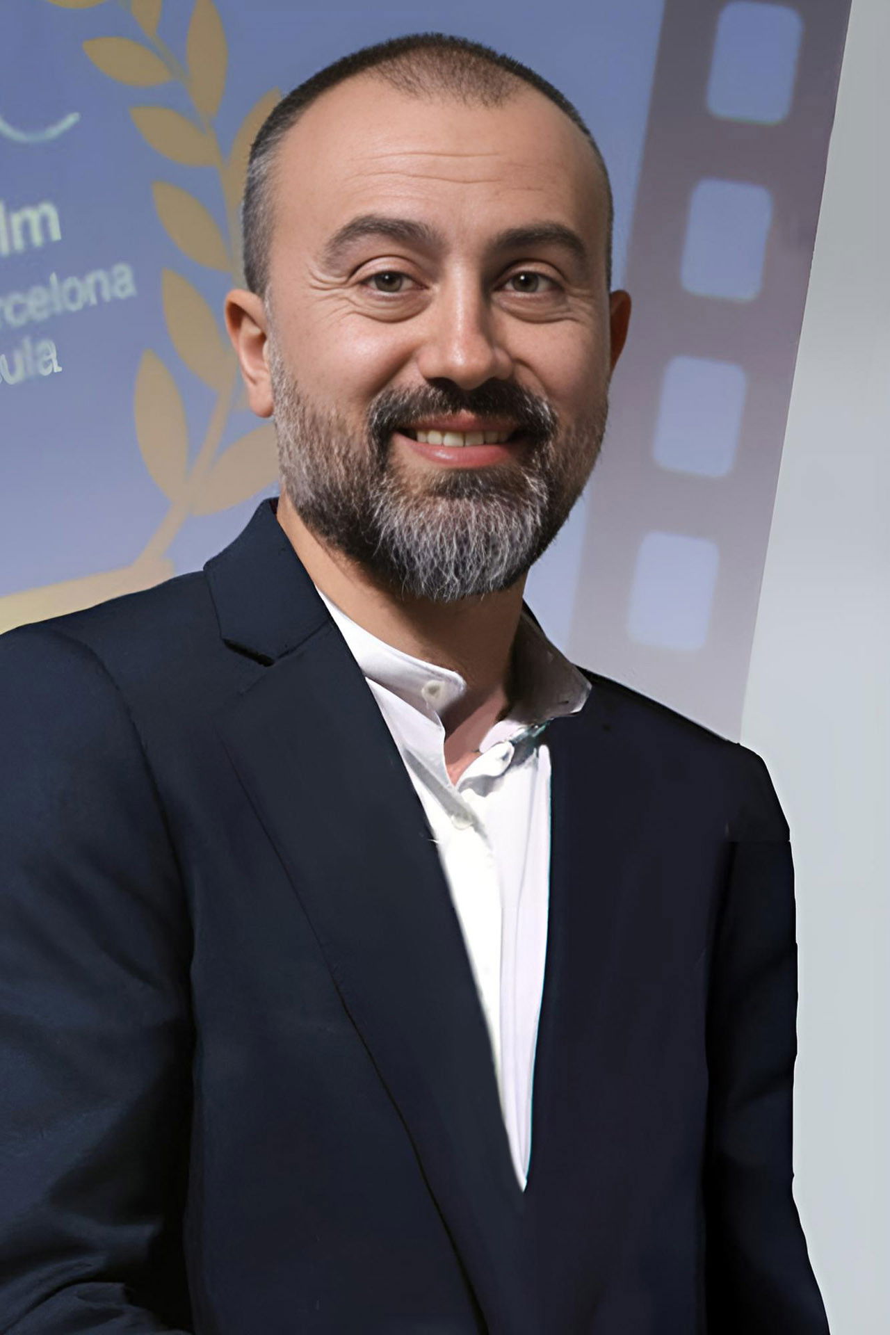 Javier Álvaro Palomares backdrop