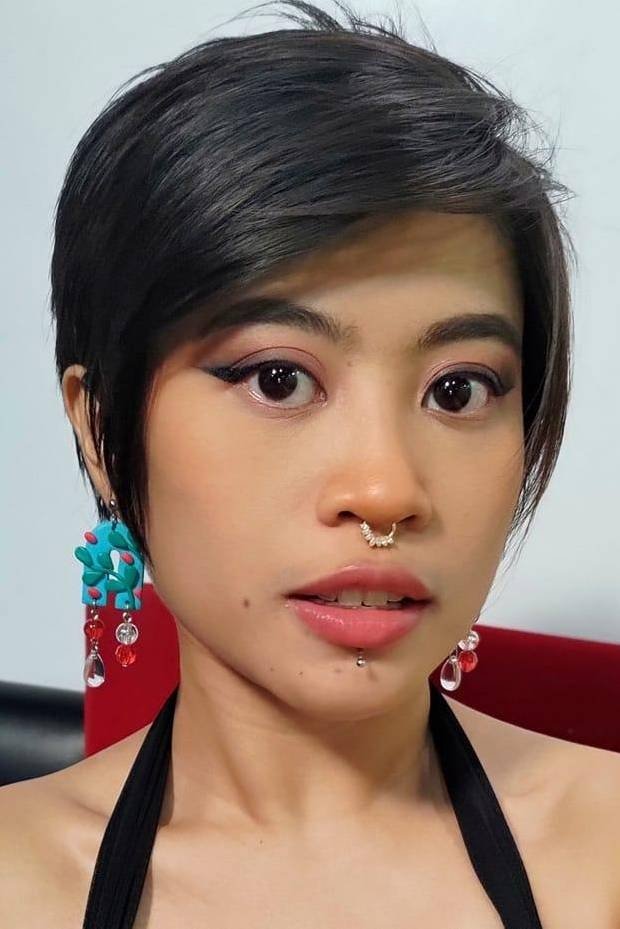 Salome Salvi backdrop