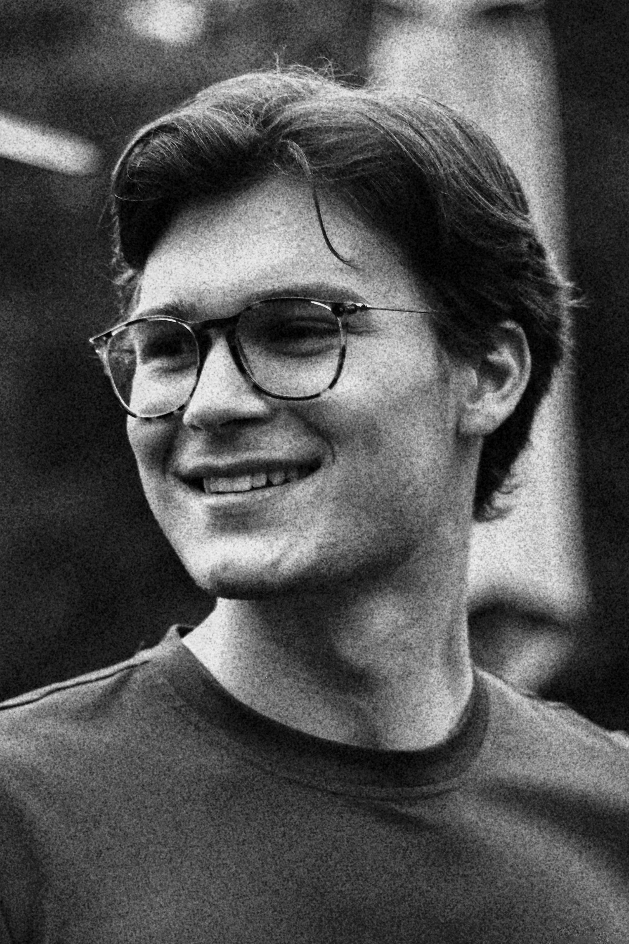 Cauê Micheletti backdrop