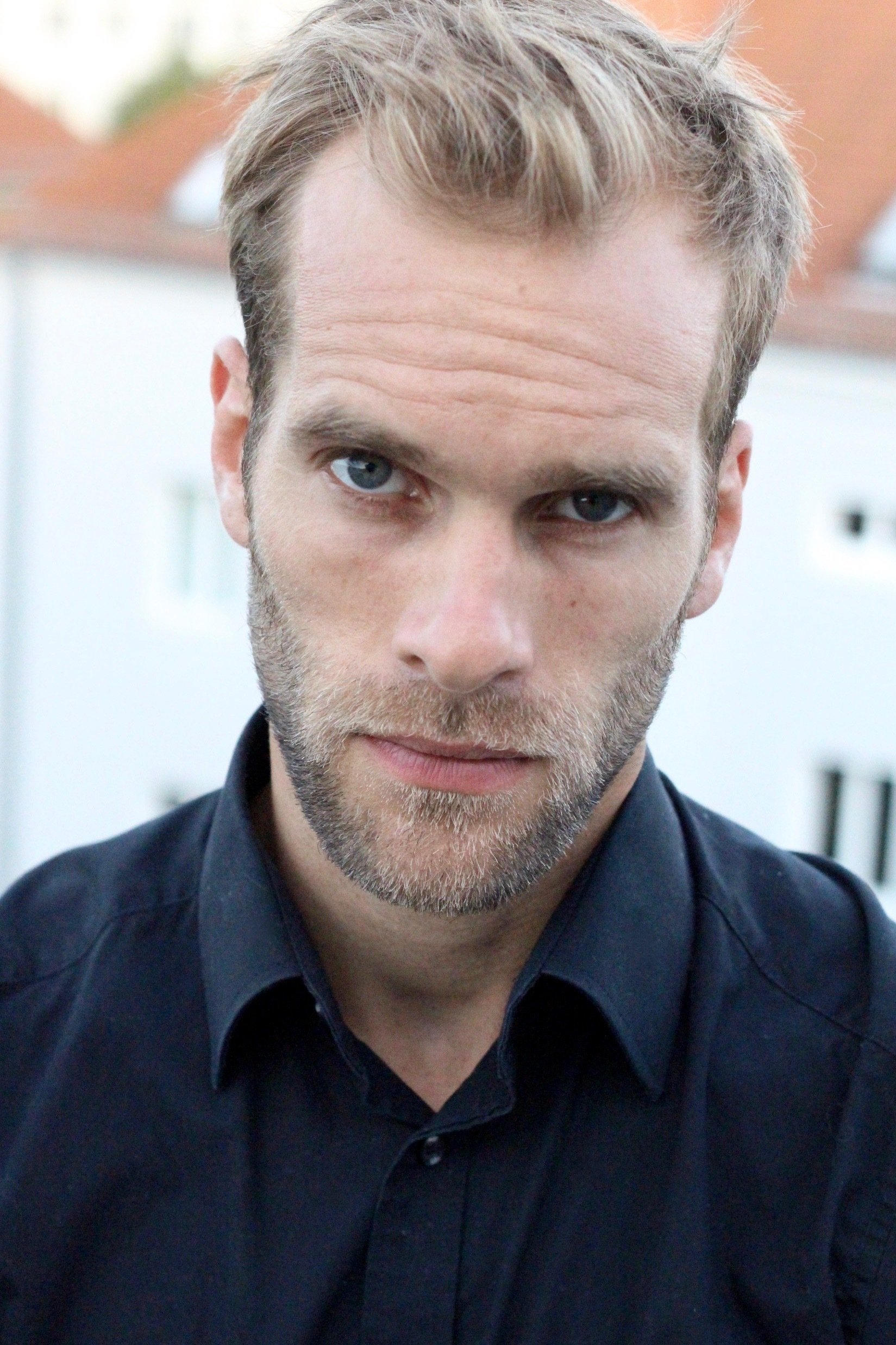 Mathis Landwehr backdrop