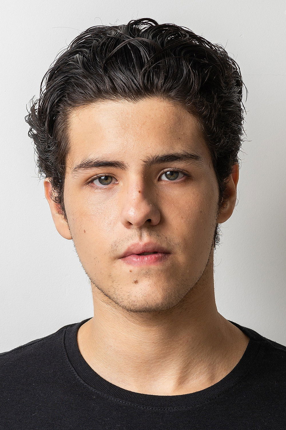 Paulo Mendes backdrop