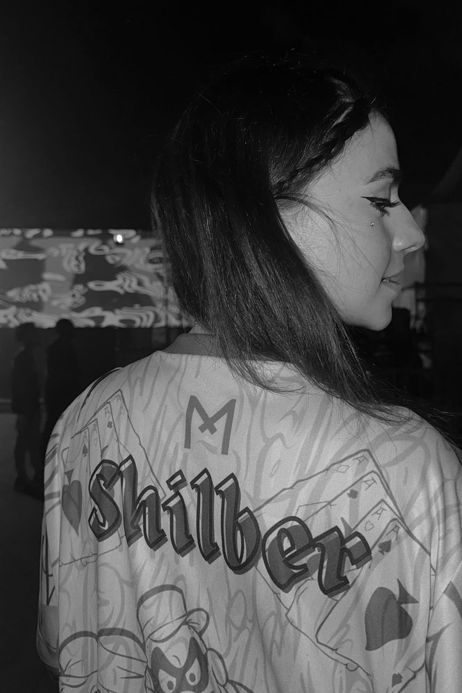 Analu Shilber backdrop