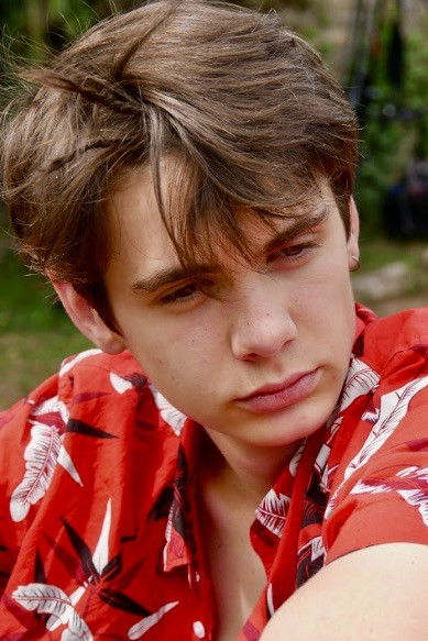 Sacha Baijot backdrop