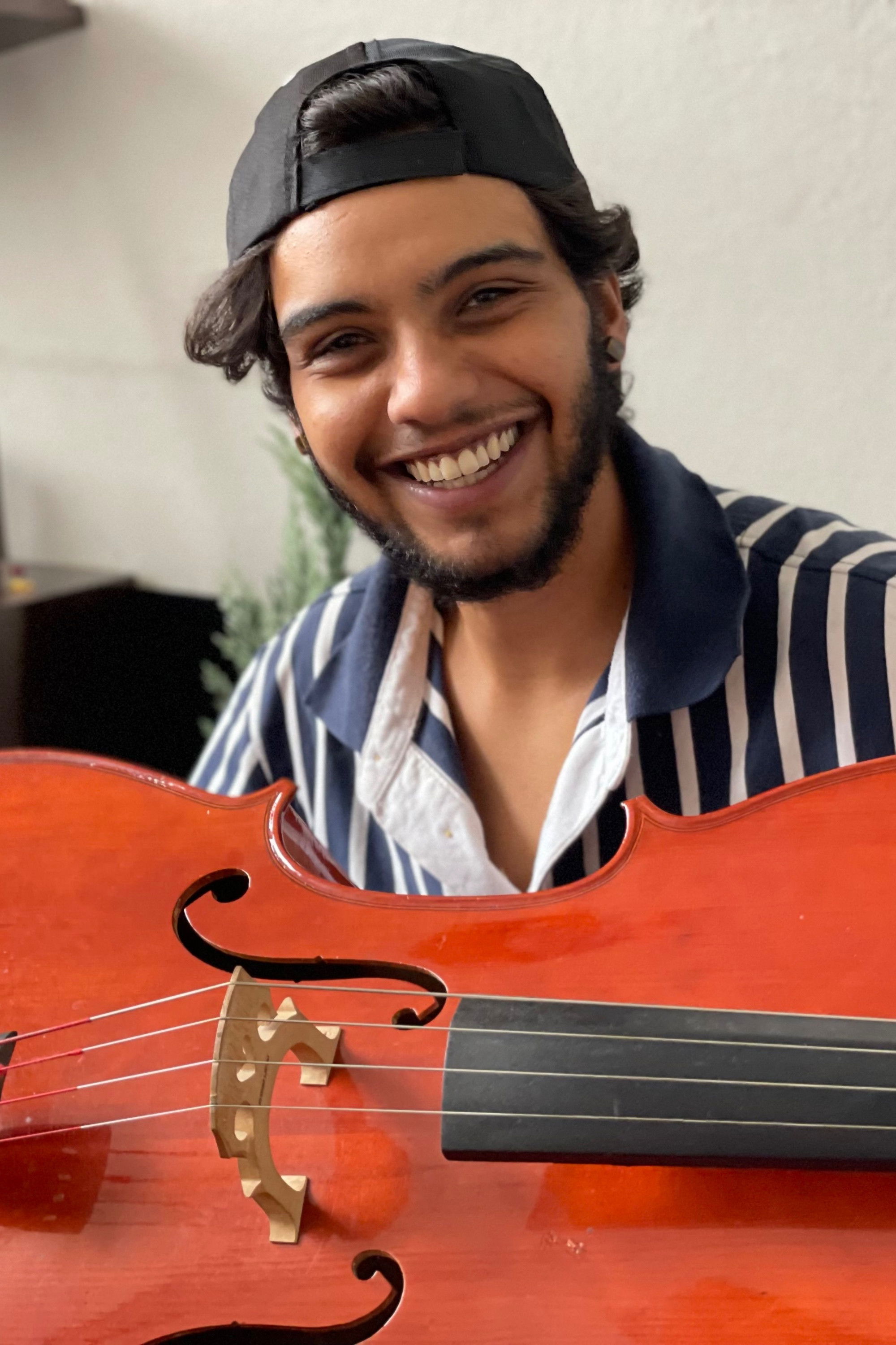 Leonardo Lourenço backdrop