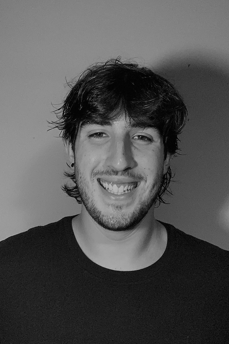 Rafael Ximenes backdrop