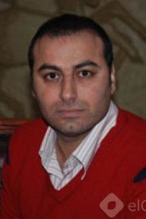 Ghizoan Al Safdy backdrop