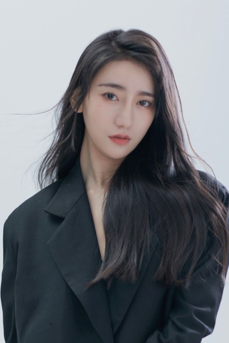 Sun Xiaomin backdrop