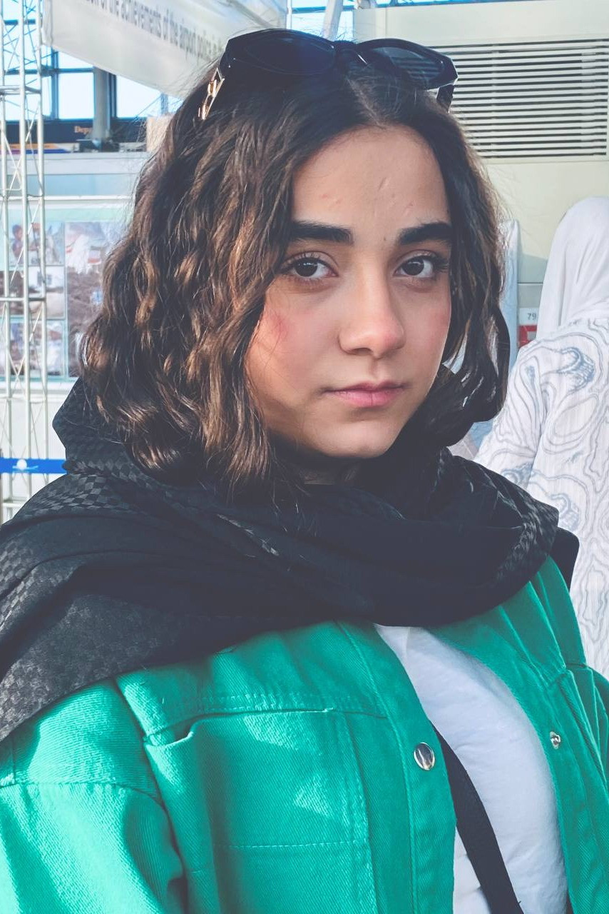 Atena Karimpour backdrop