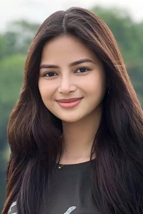 Dyessa Garcia backdrop