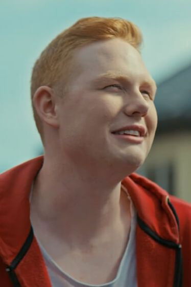 Falco Heidzig backdrop