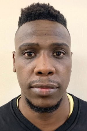 Luis Porozo backdrop