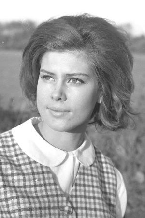 Sophie Agacinski backdrop