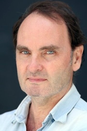 Baptiste Roussillon backdrop