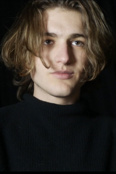 Lachlan Williamson backdrop