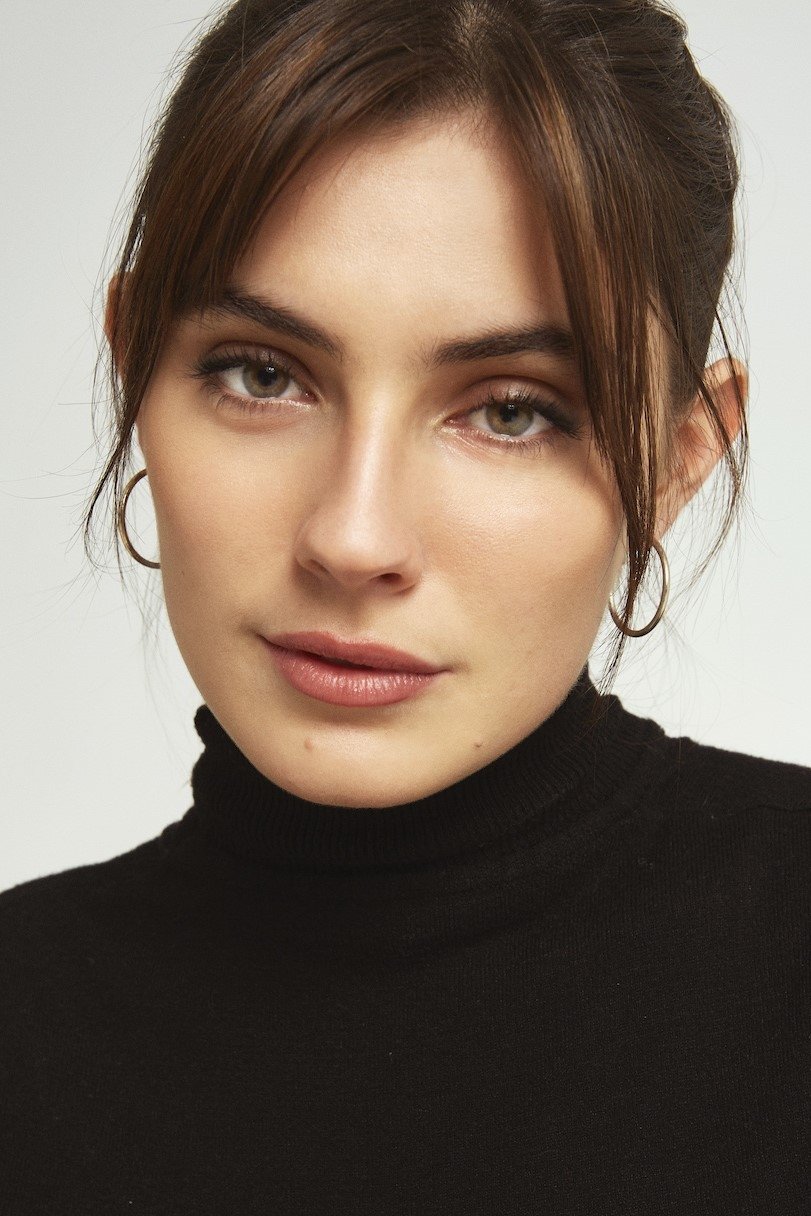 Adriana Ubani backdrop