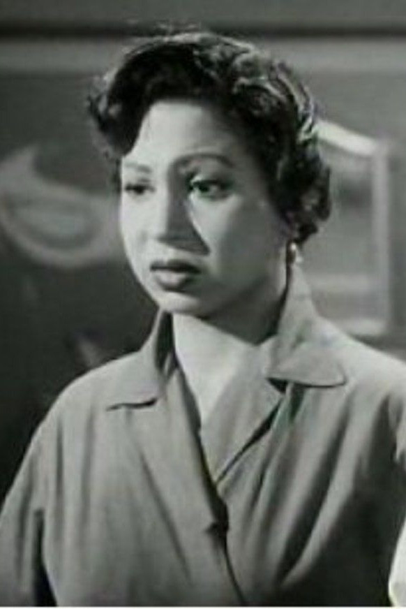 Mervat Kazem backdrop