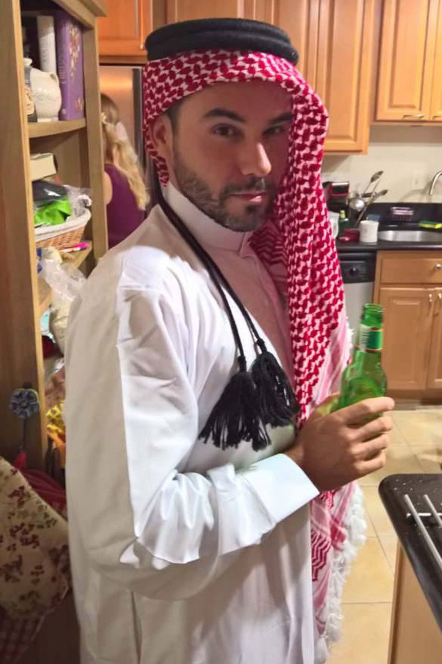 Yuri Avramov backdrop