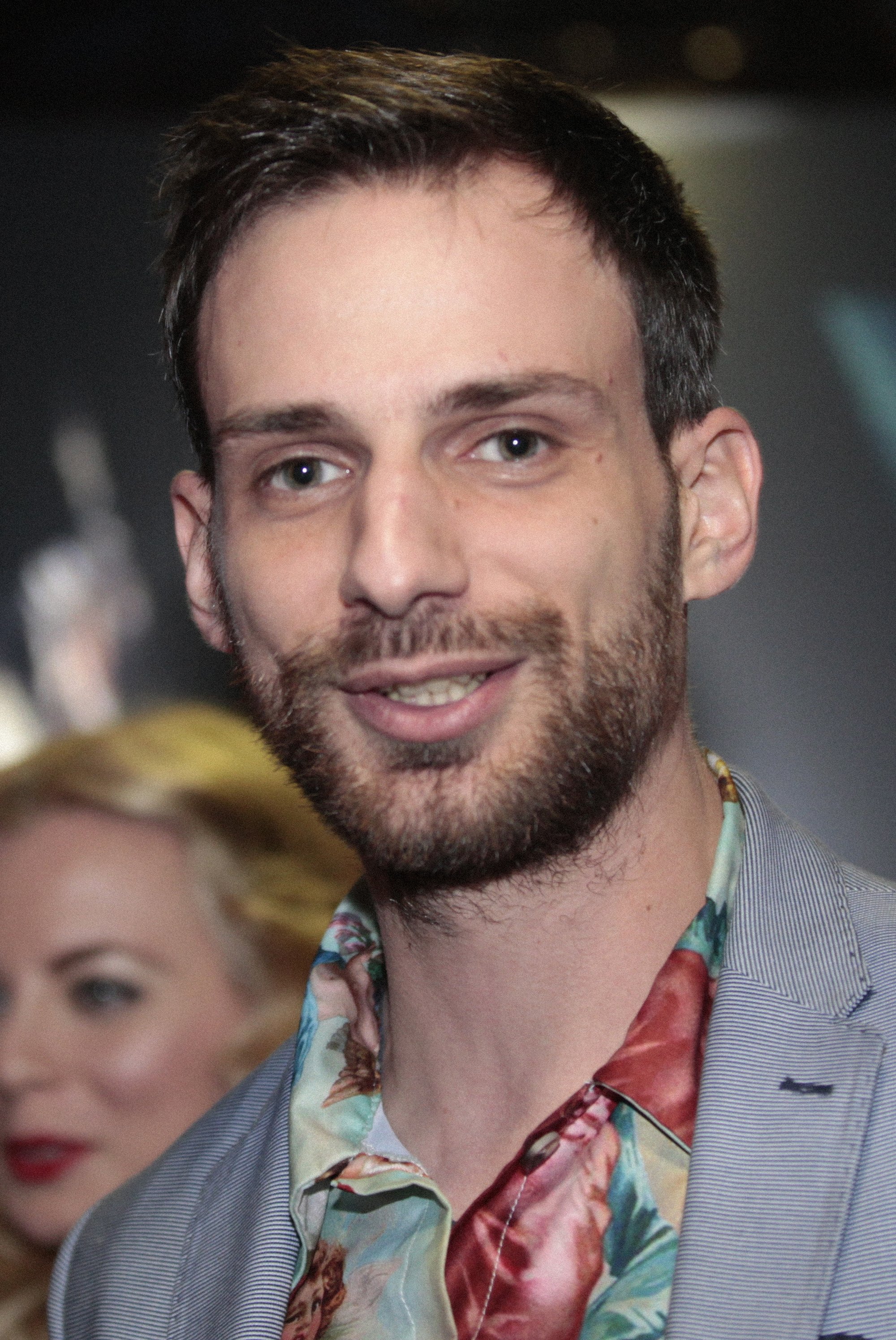 Niko Sučić backdrop