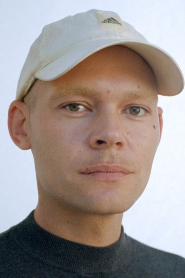 Louis Vernal backdrop