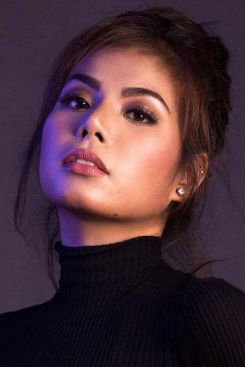 Liz Gonzaga backdrop