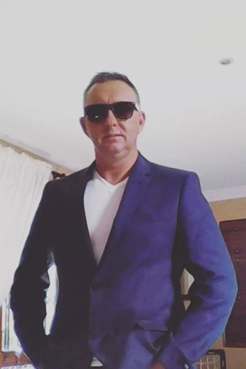 Andre De Beer backdrop