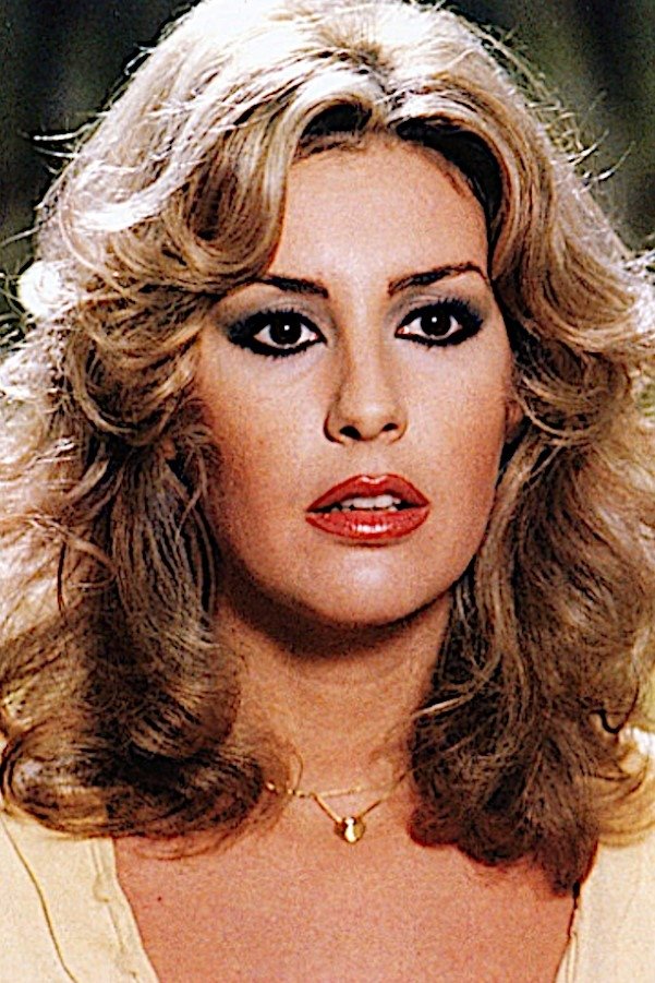 Ana Maria Rizzoli backdrop