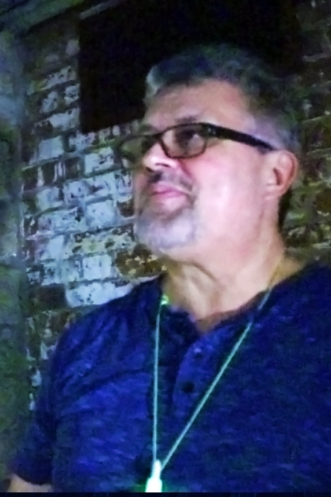 Luis Santiago backdrop