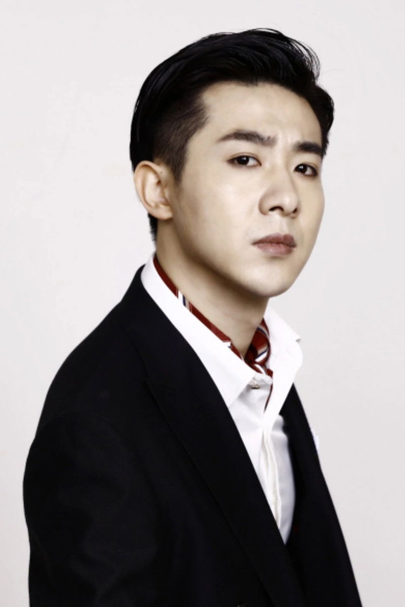 Sun Chenghao backdrop