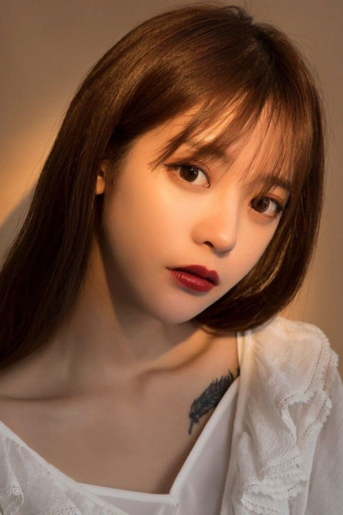 Jiao Ke Ran backdrop