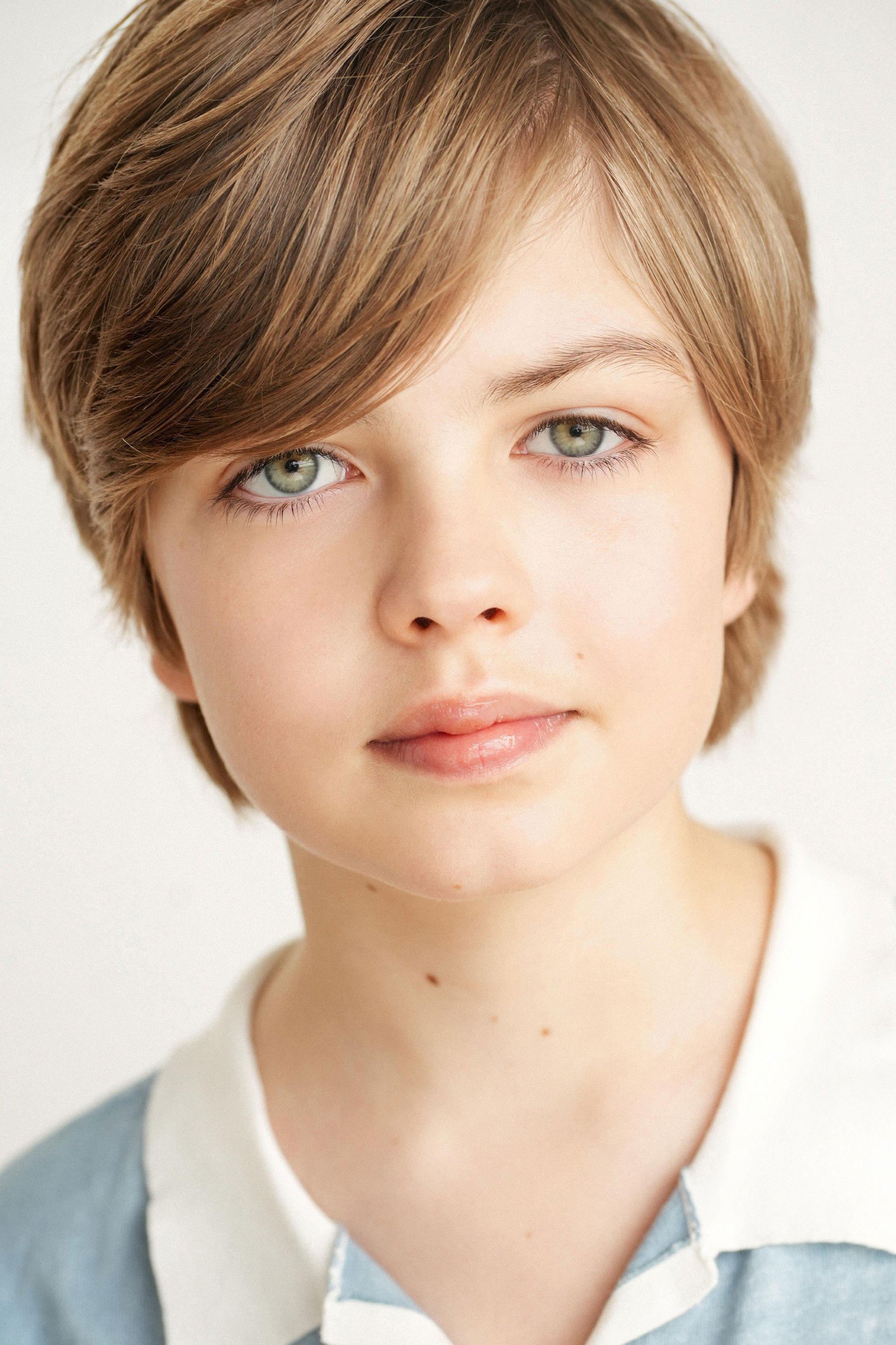 Mikall Karim Fidler backdrop