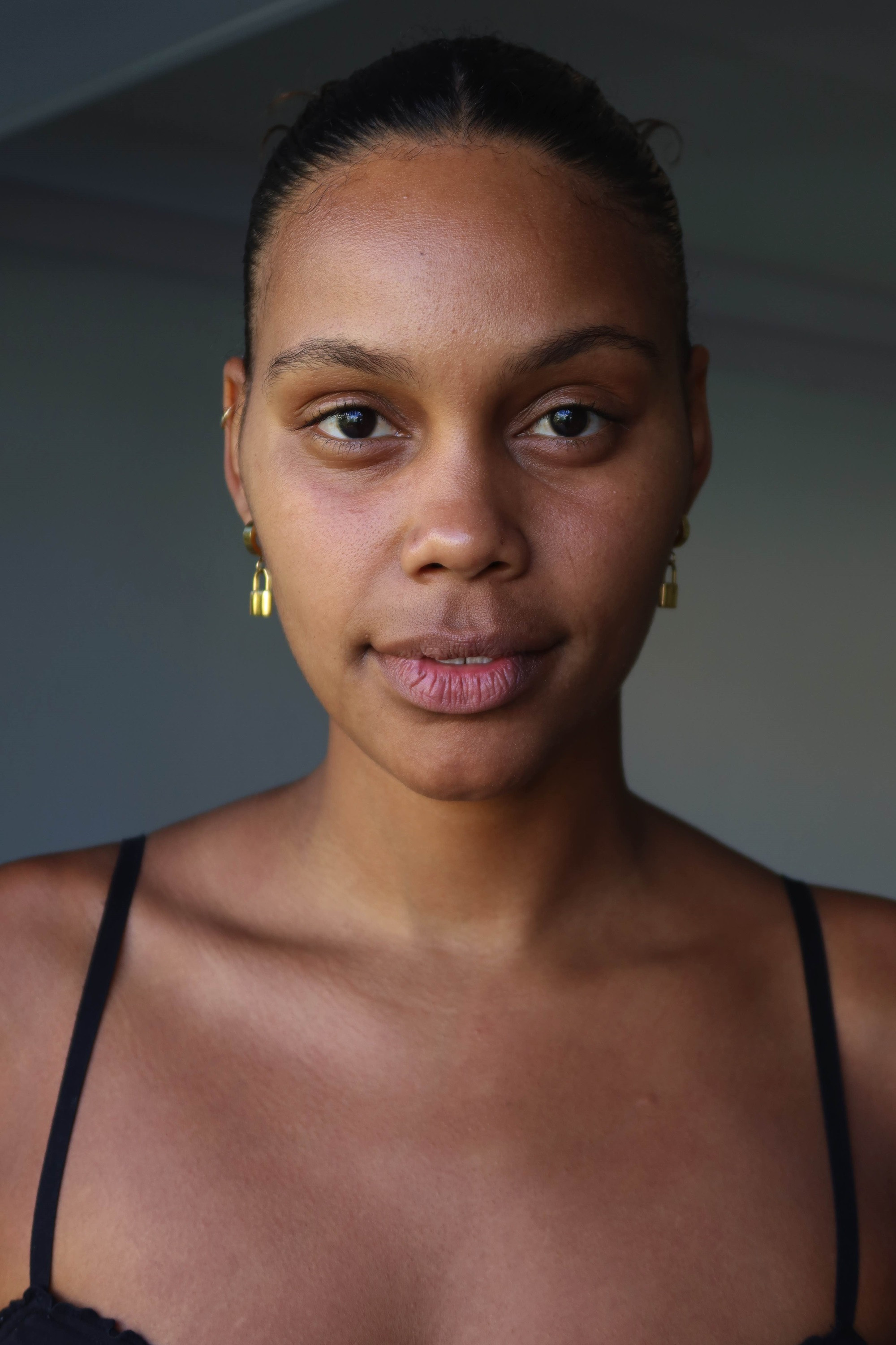 Domino McCathrion backdrop