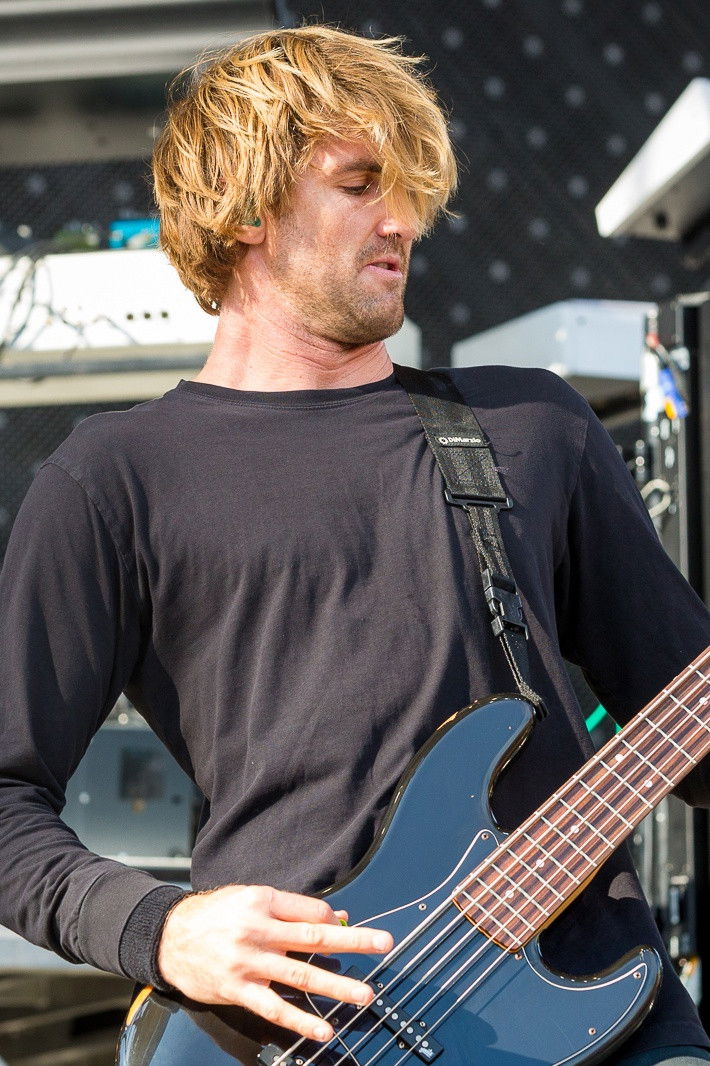 Jia O'Connor backdrop