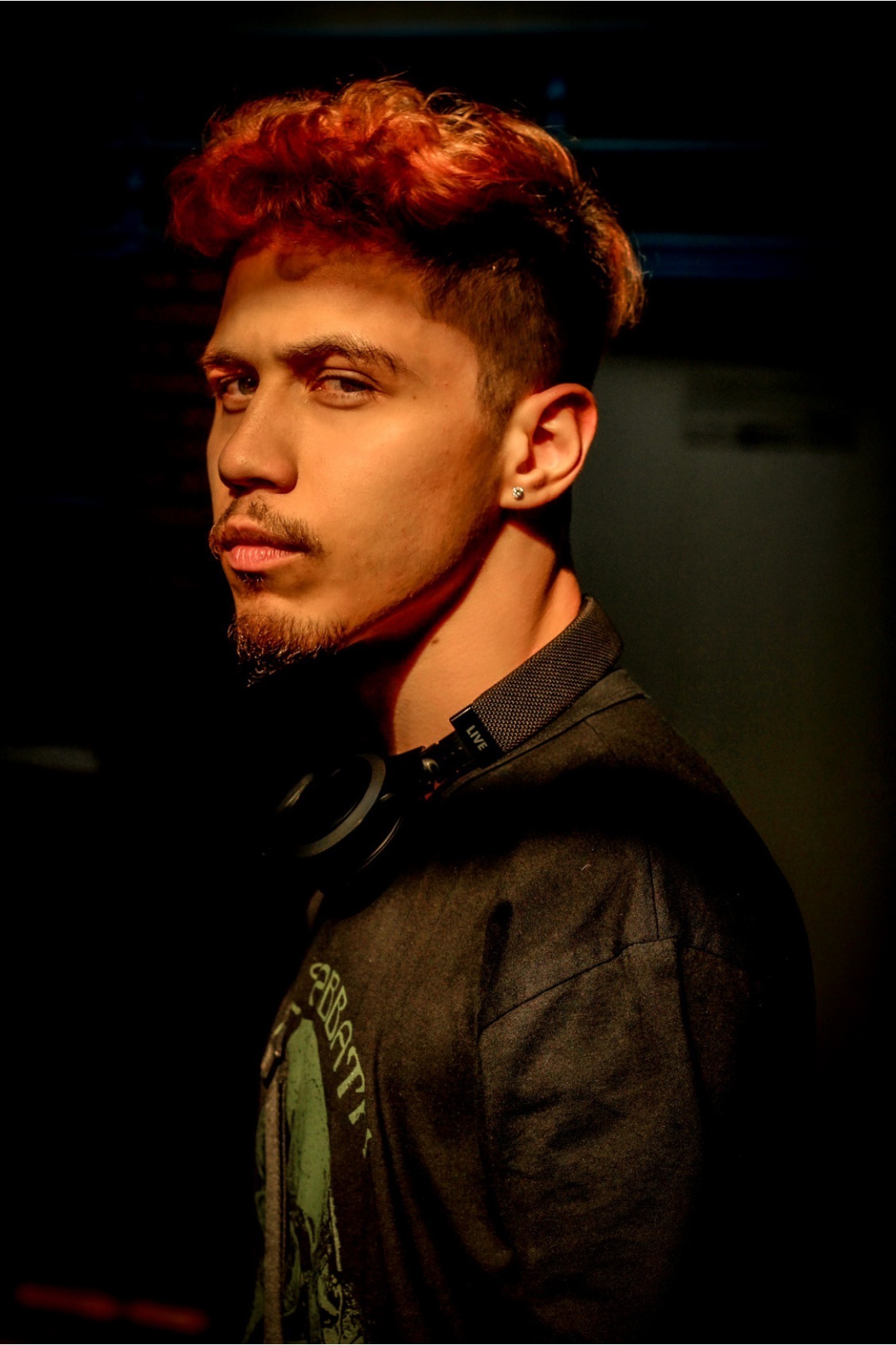 Guilherme Freire backdrop