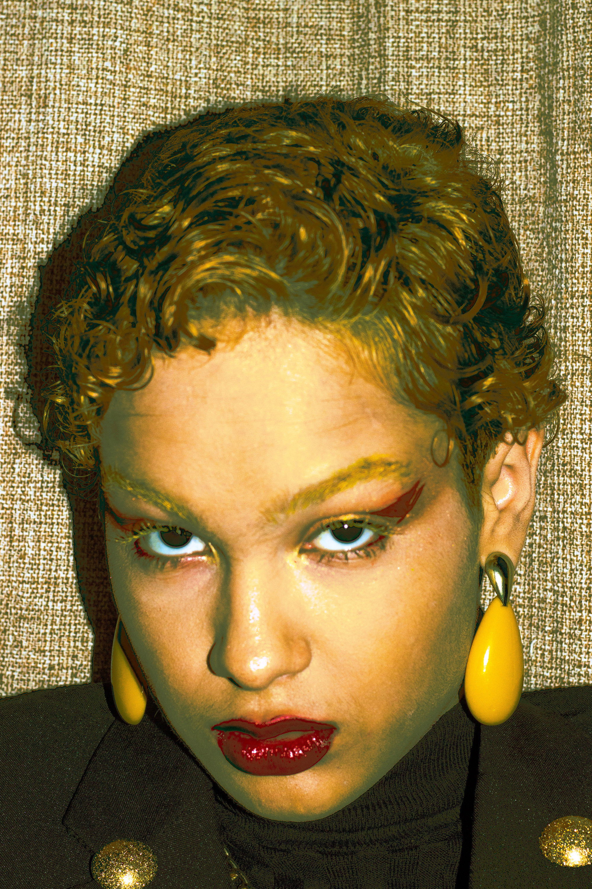 Leilane Beatriz backdrop