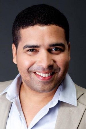 Renan Freitas backdrop