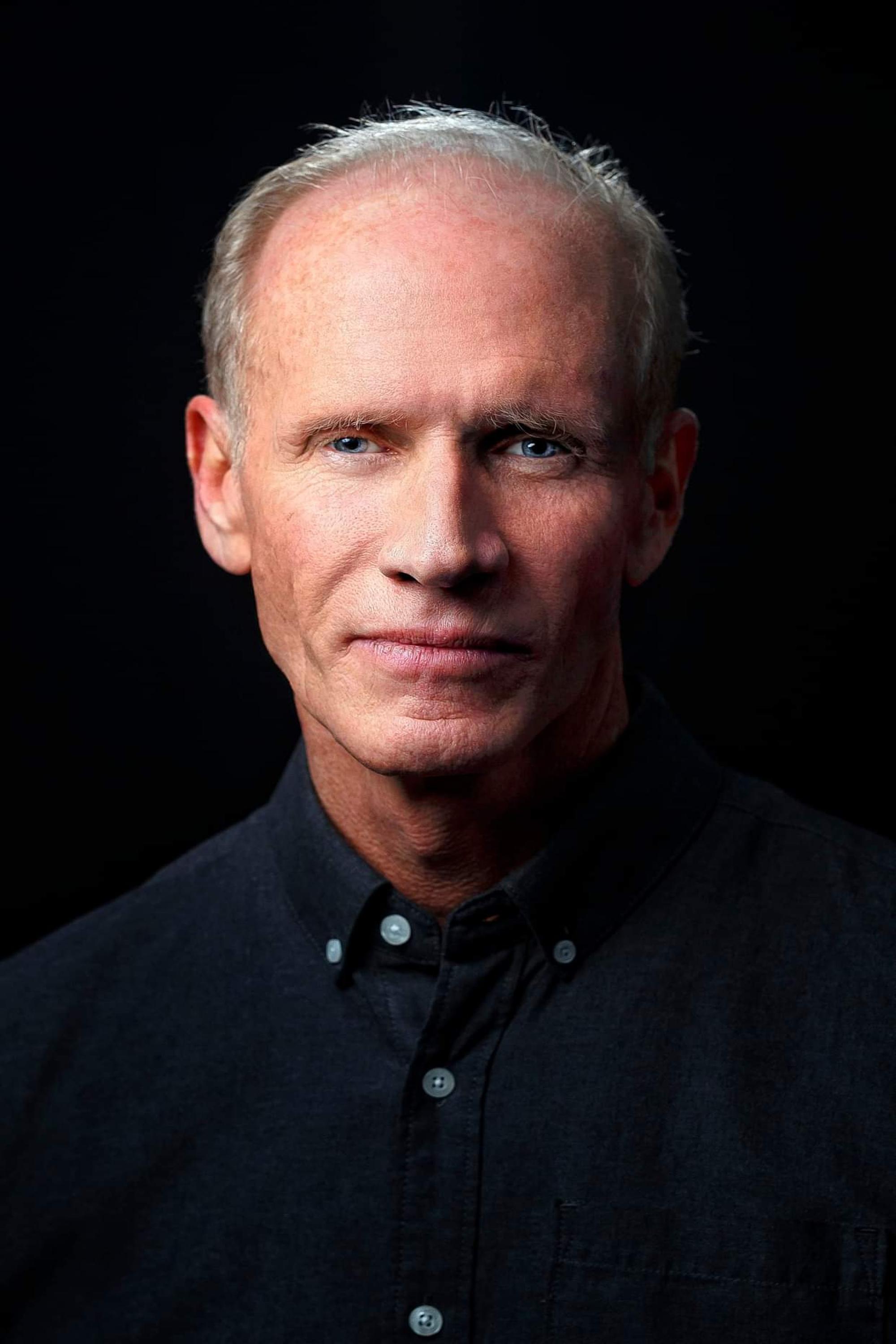 Kevin Kirschenmann backdrop