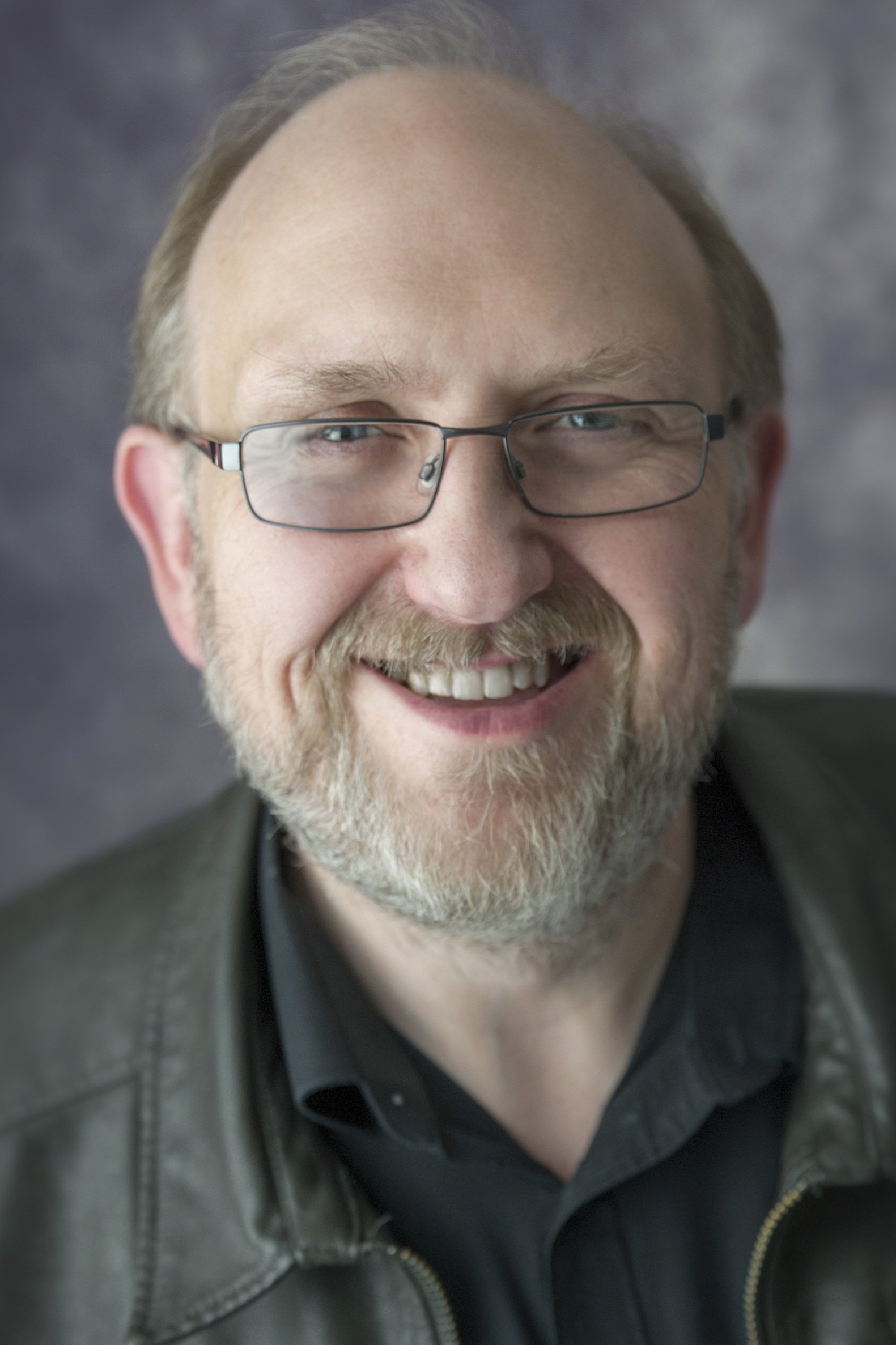 Lee Braithwaite backdrop