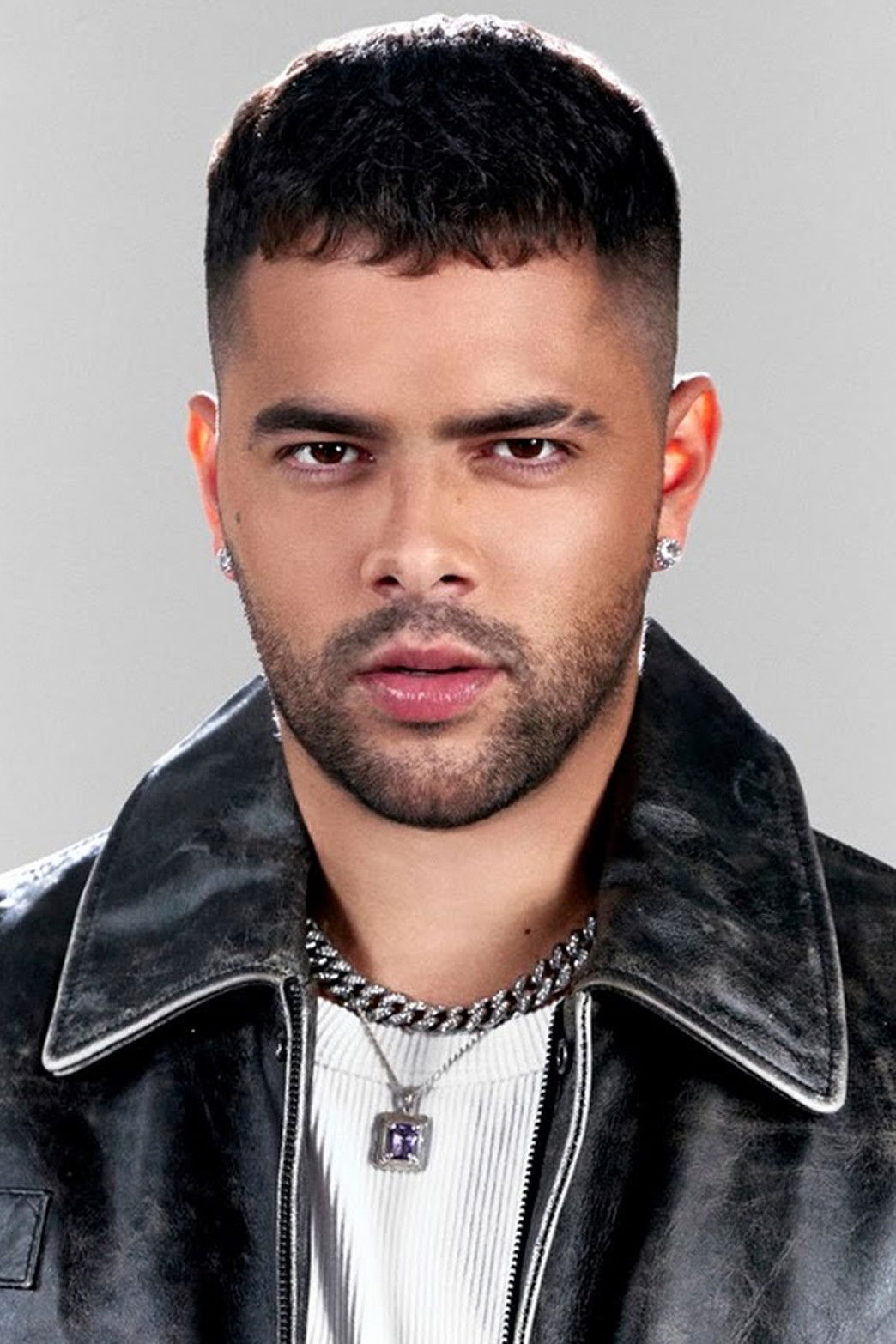 Pedro Sampaio backdrop