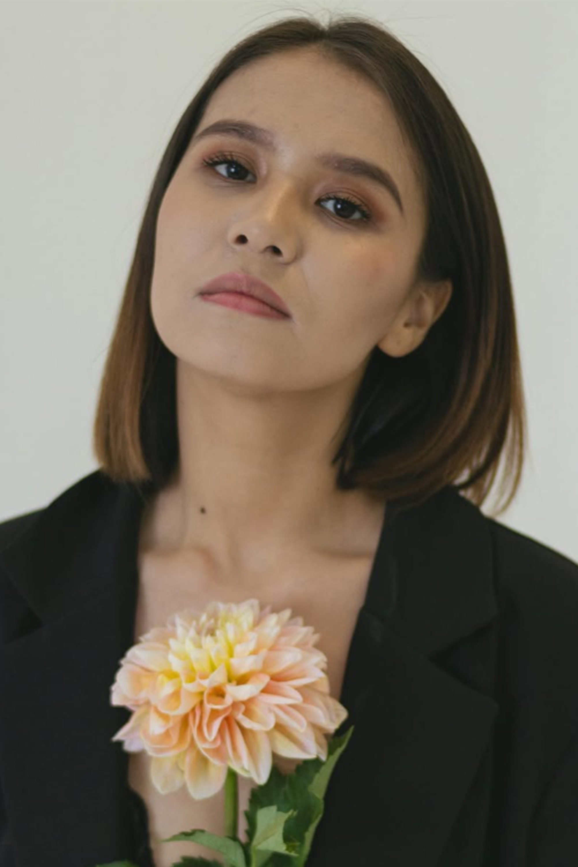 Almagul Kazikhan backdrop