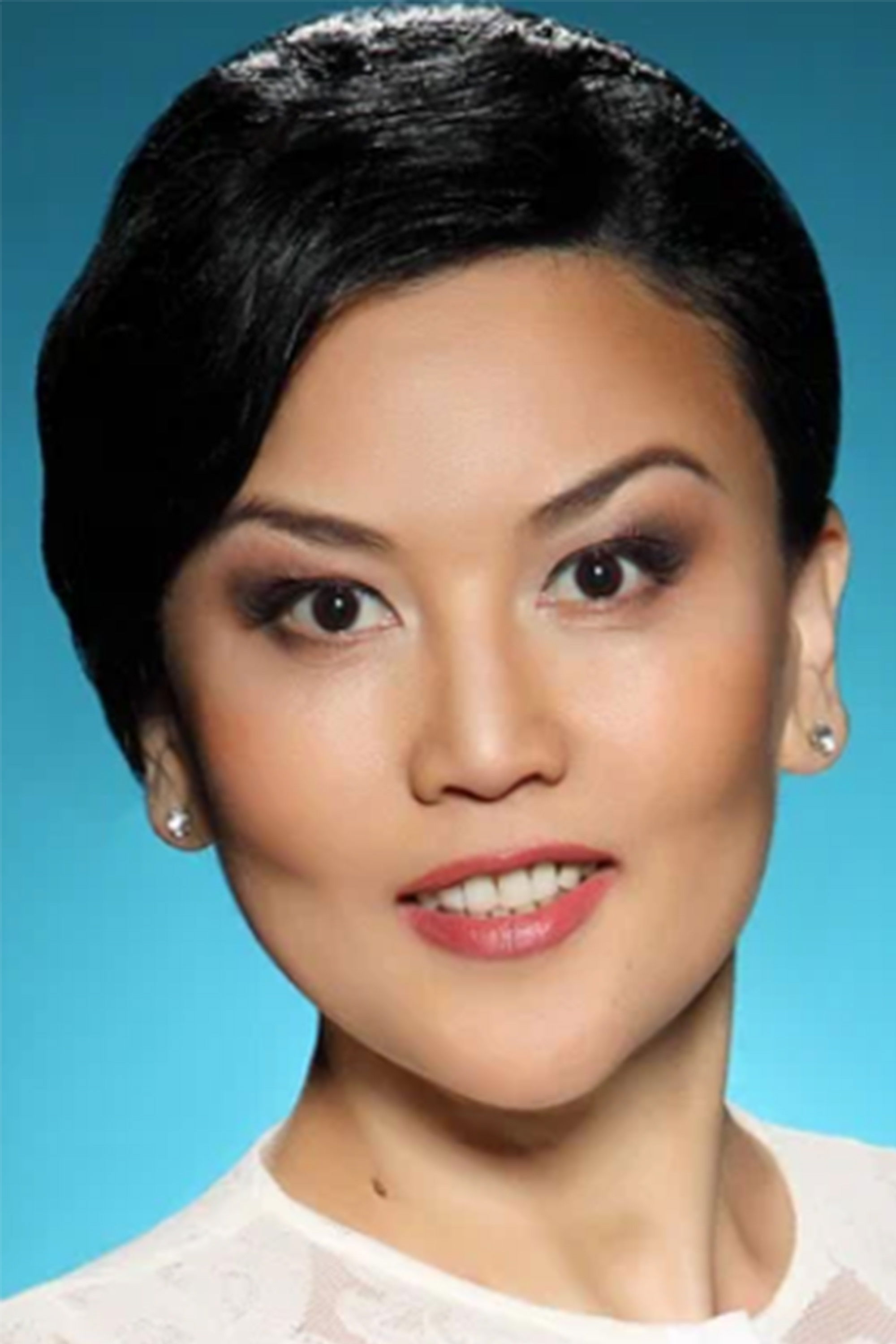 Shynar Zhanysbekova backdrop