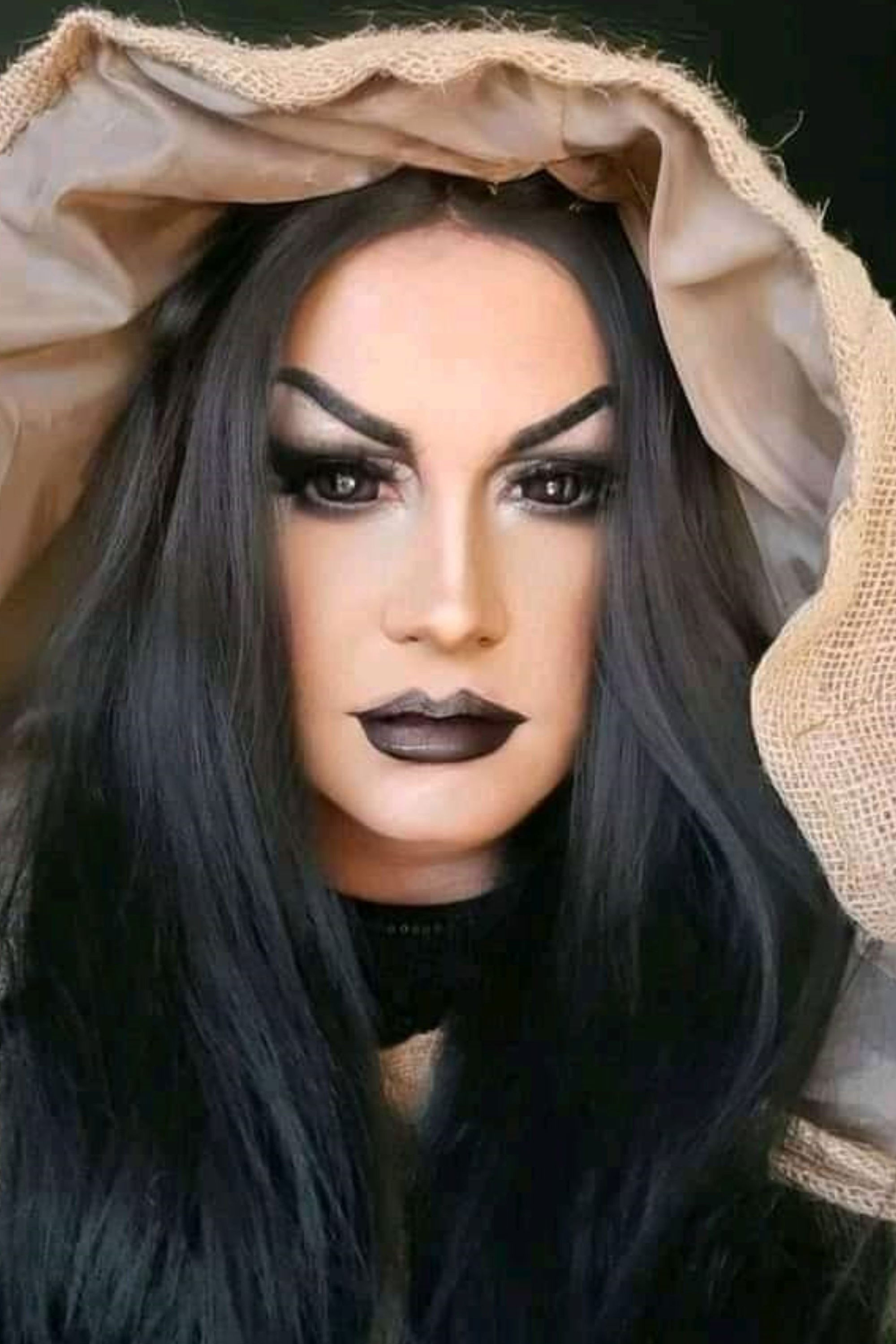 Morgana Loren backdrop