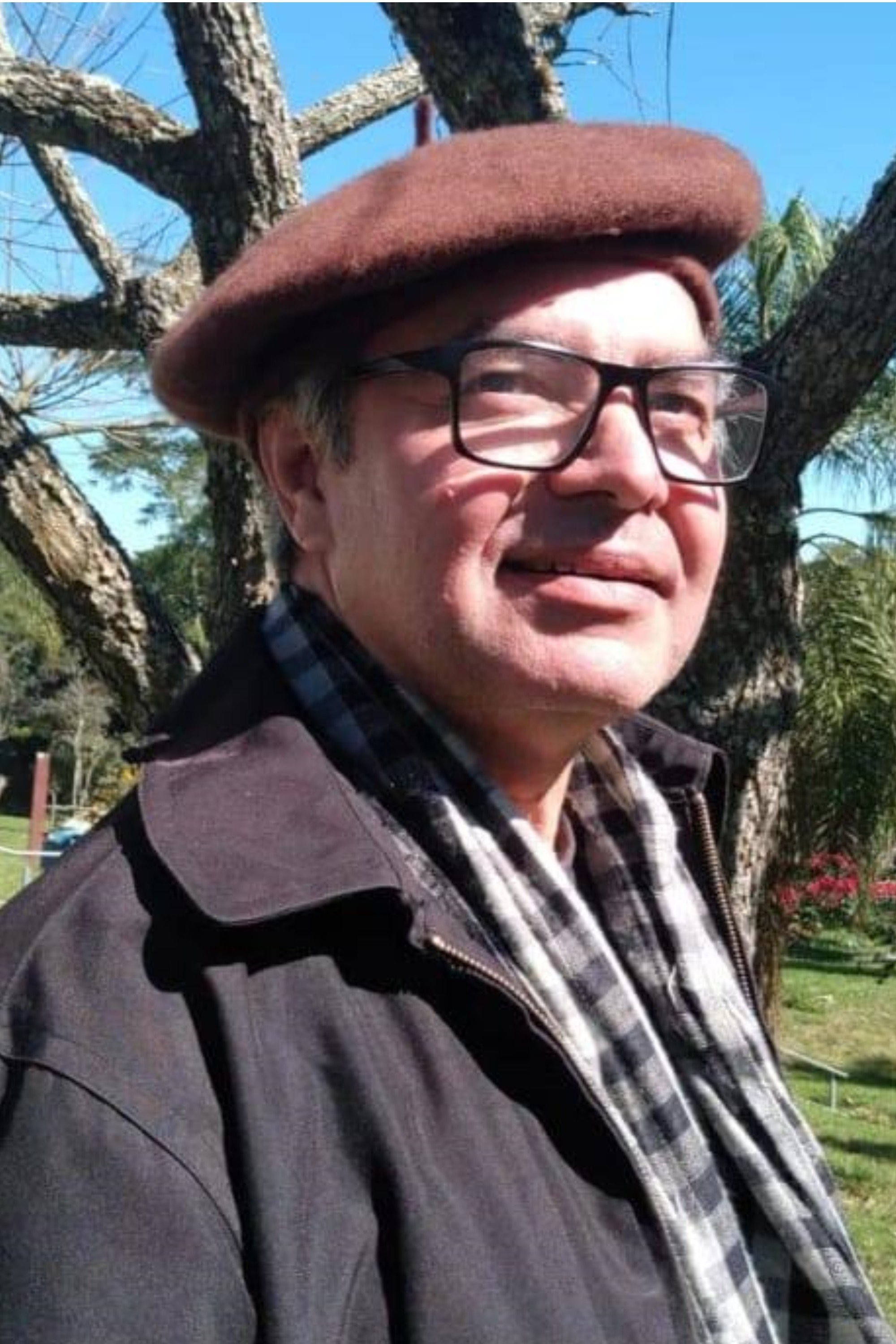 Albino Ventura backdrop