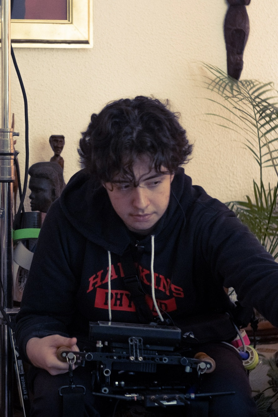 James Blond Henault backdrop