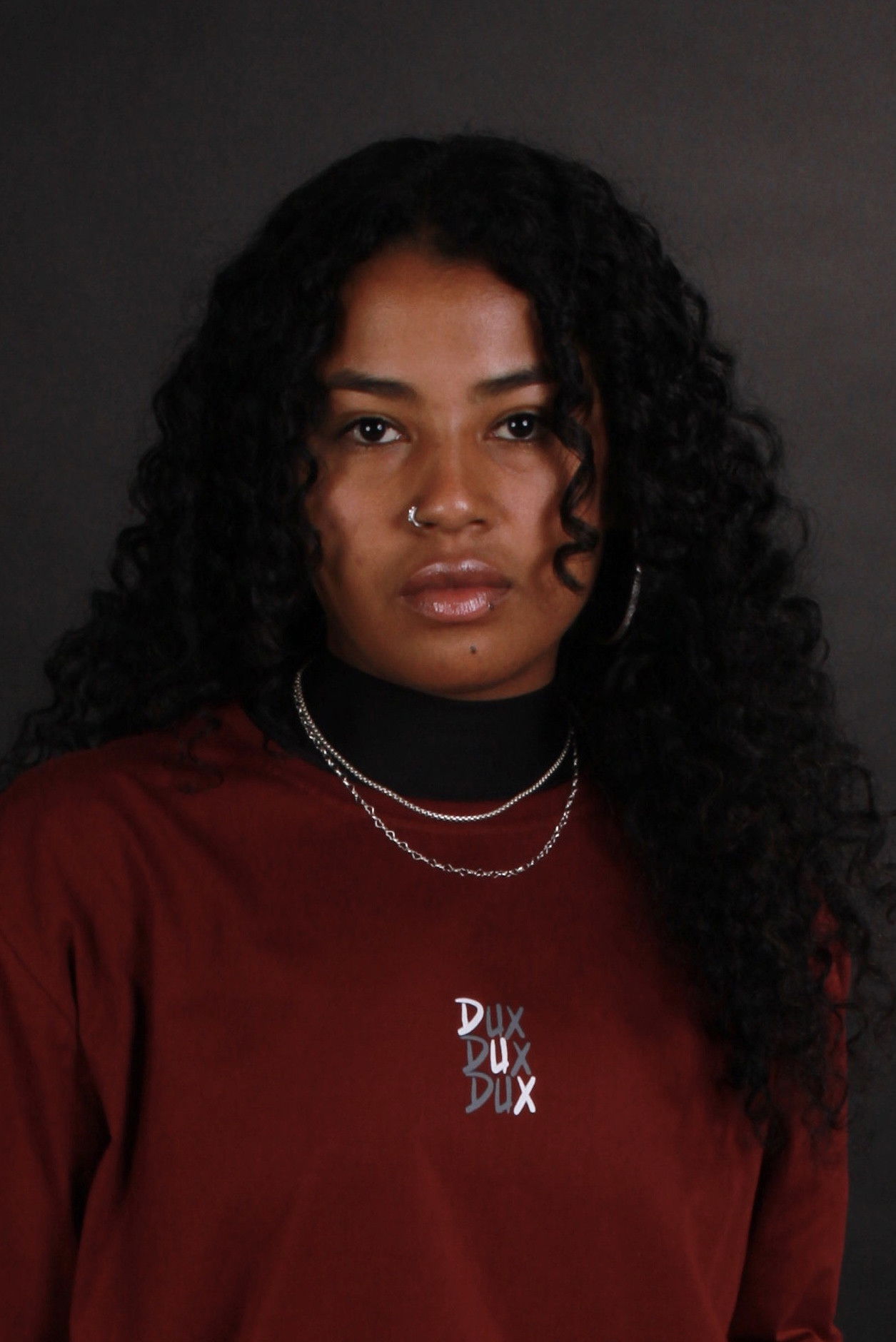 Thainara Nascimento backdrop