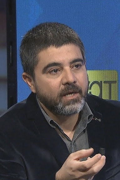 Peshraw Hussein backdrop