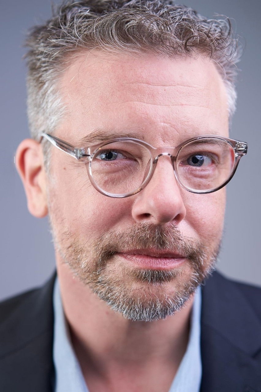 Bryan Headrick backdrop