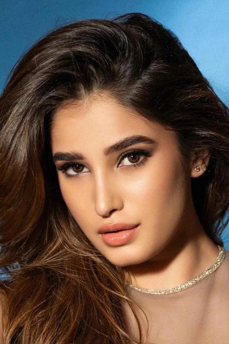 Rasha Thadani backdrop