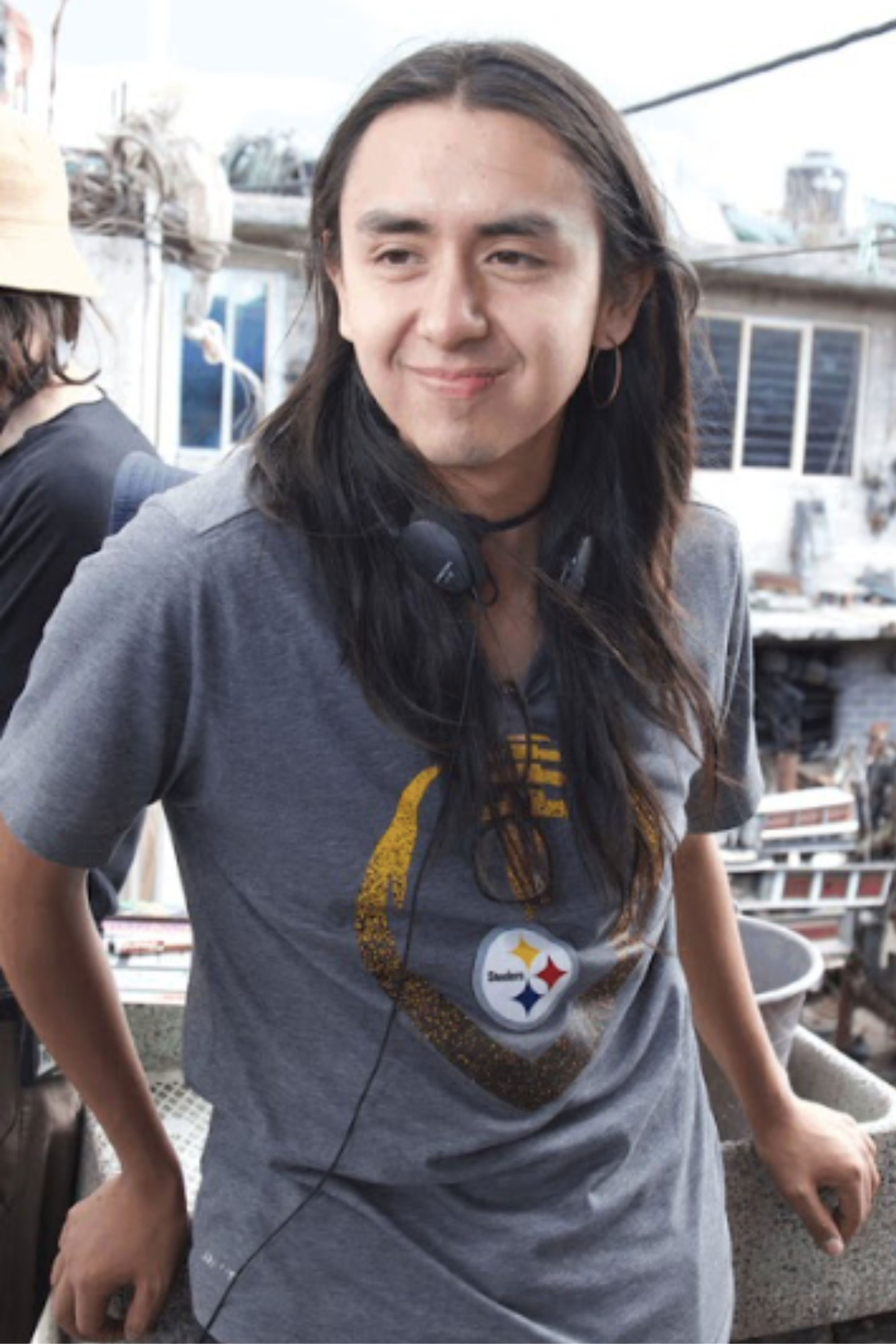 Axel Zapién backdrop