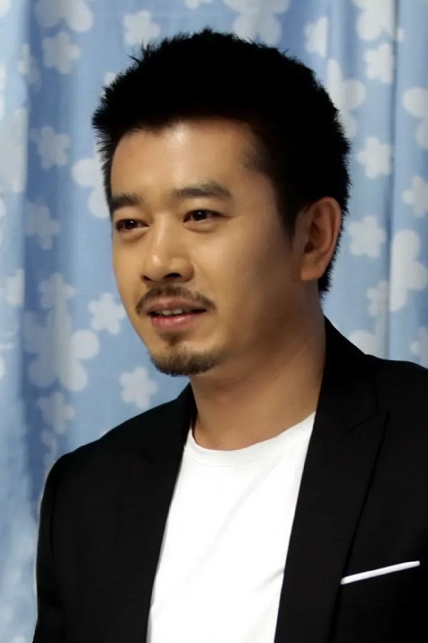 Hou XiangLing backdrop